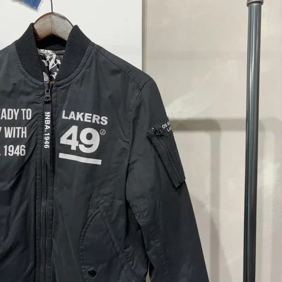 (95) NBA LA레이커스 농구 리버시블 양면 블루종 집업 자켓 상품이미지3