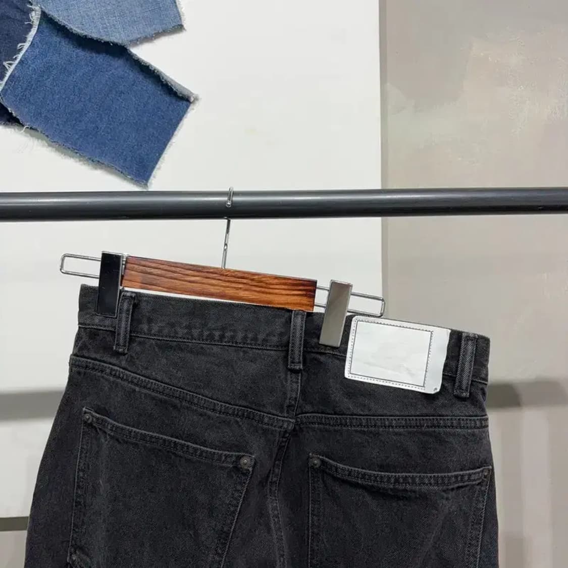 (28인치) 디스이즈네버댓 스트릿 카펜터 더블니 흑청바지 블랙진 상품이미지4