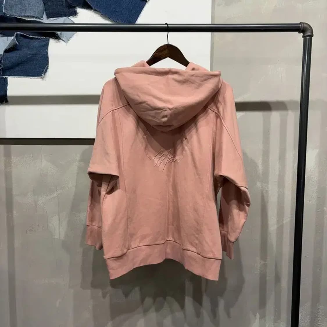 (95) 뉴발란스 여성 캐주얼 스트릿 자수 후드티 상품이미지4