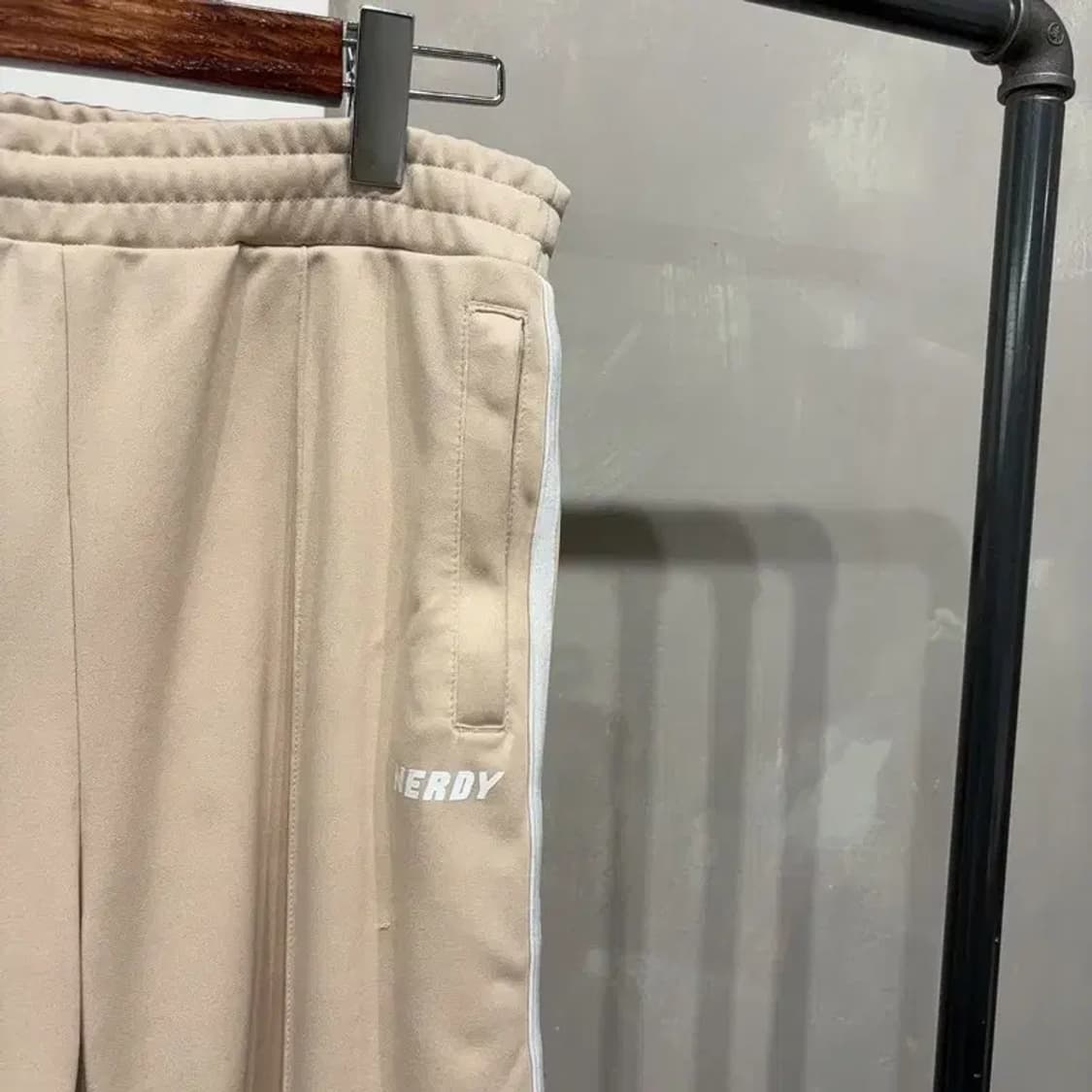 (26~28인치) 널디 여성 와이드핏 츄리닝바지 상품이미지3