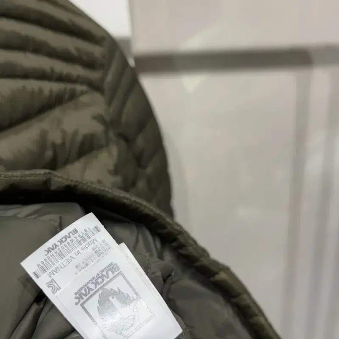 (90) 블랙야크 여성 등산 아웃도어 구스 경량패딩 자켓 상품이미지5