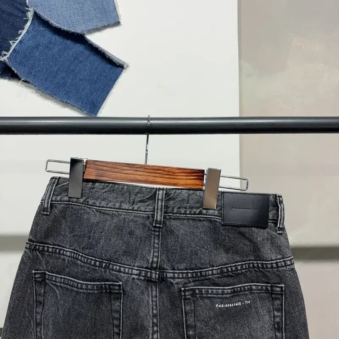 (28인치) 페이탈리즘 여성 스트릿 와이드핏 흑청바지 블랙진 상품이미지4