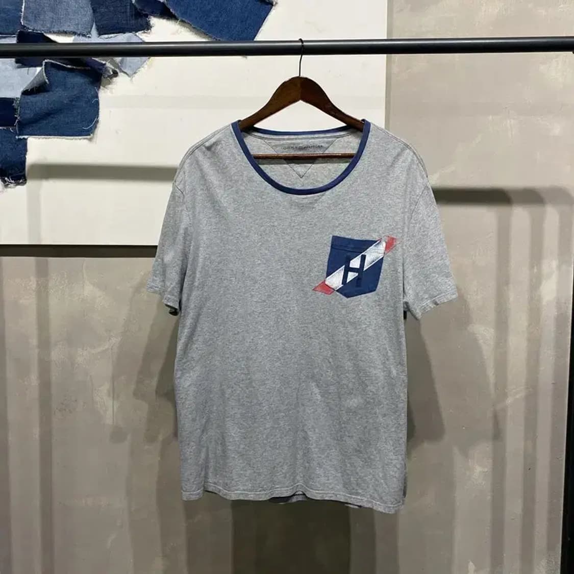 (105) 타미힐피거 캐주얼 클래식 포켓 반팔 티 상품이미지1
