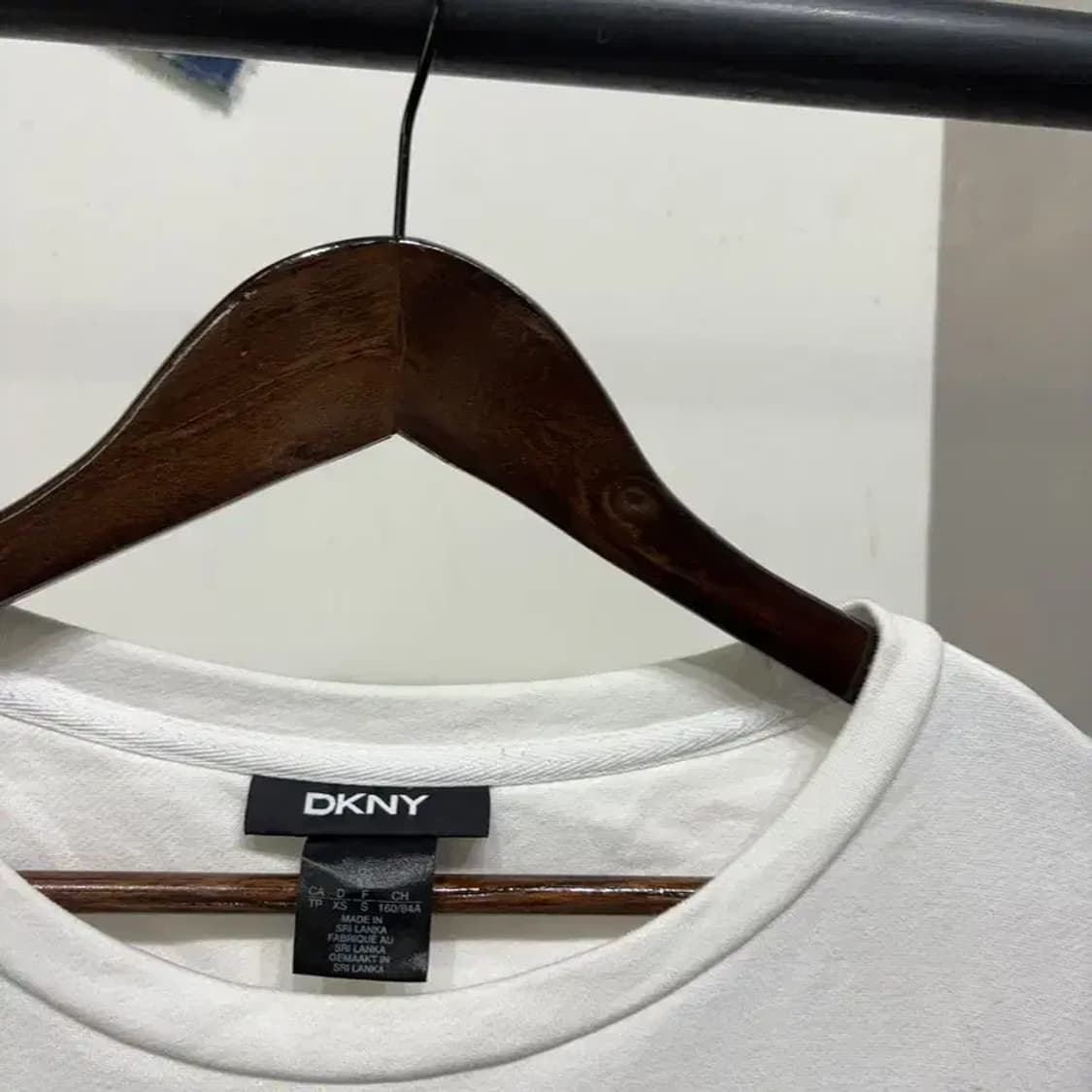 (95) DKNY 여성 캐주얼 프린팅 맨투맨 긴팔 티 상품이미지2