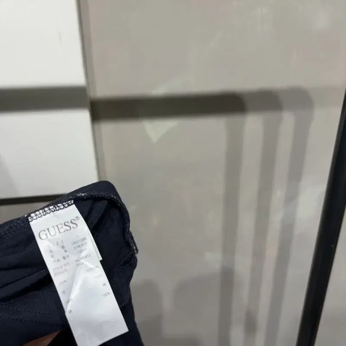(100) 게스 캐주얼 사이드라인 네이비 긴팔 티 상품이미지6