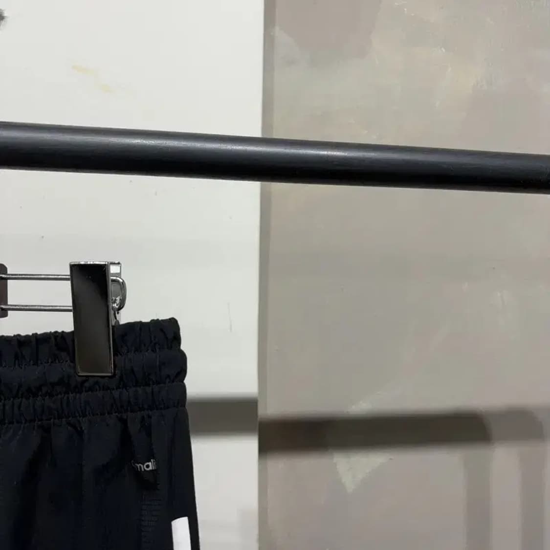 (30~32인치) 아디다스 스포츠 운동 밴딩 반바지 상품이미지4