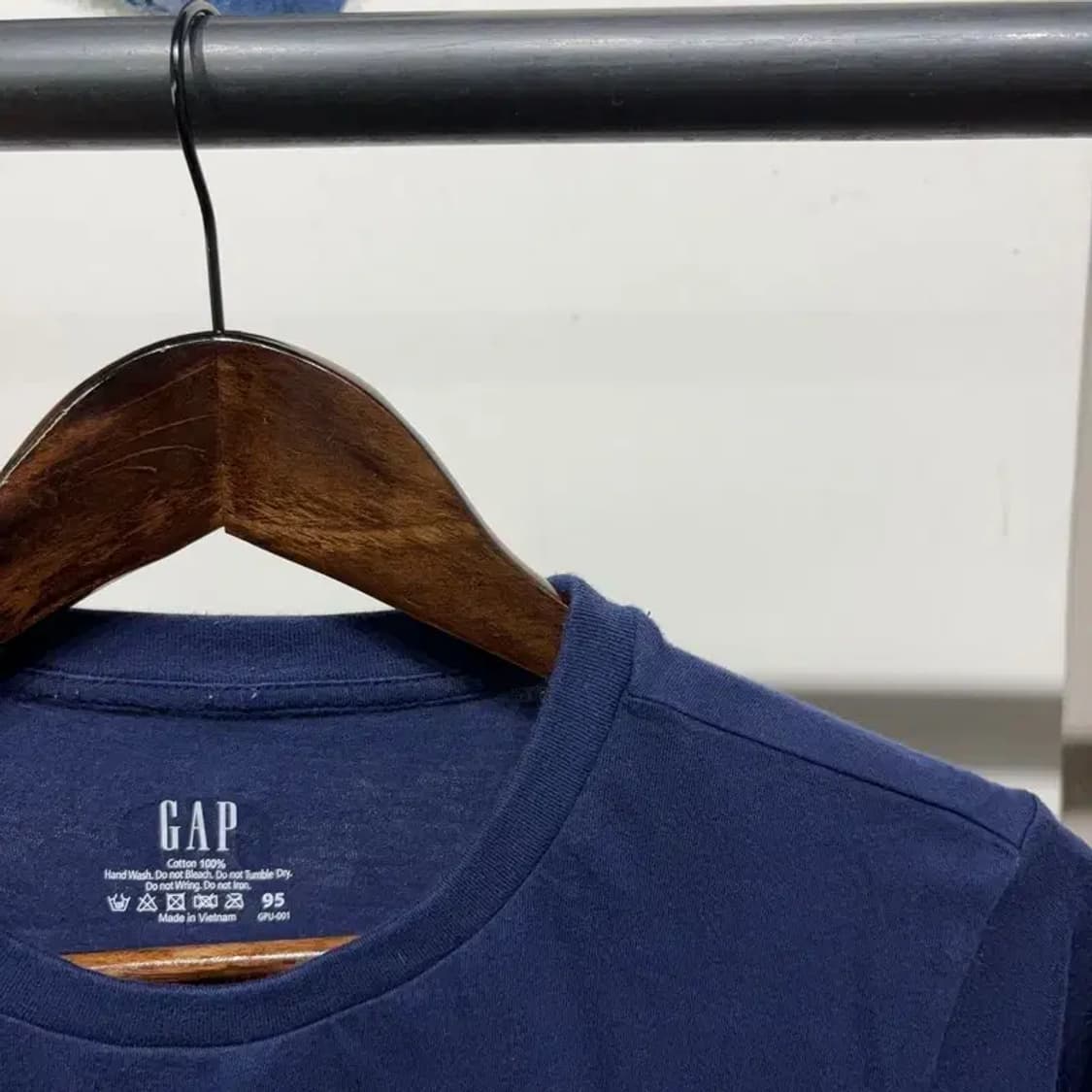 (95) 갭 GAP 여성 무지 캐주얼 네이비 반팔 티 상품이미지2