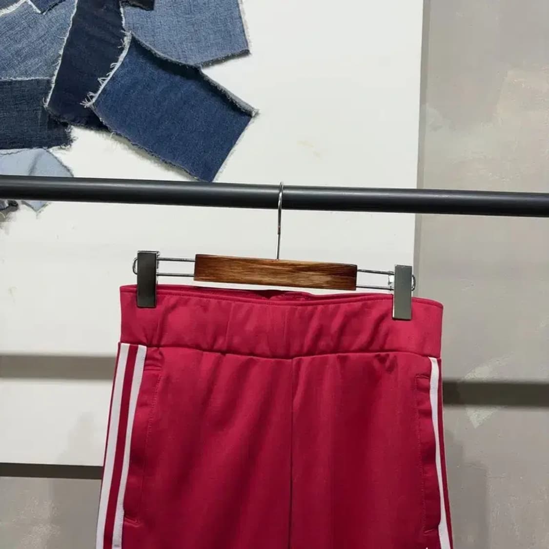 (25~27인치) 아디다스 여성 유로파 밴딩 핑크 팬츠 운동바지 상품이미지2