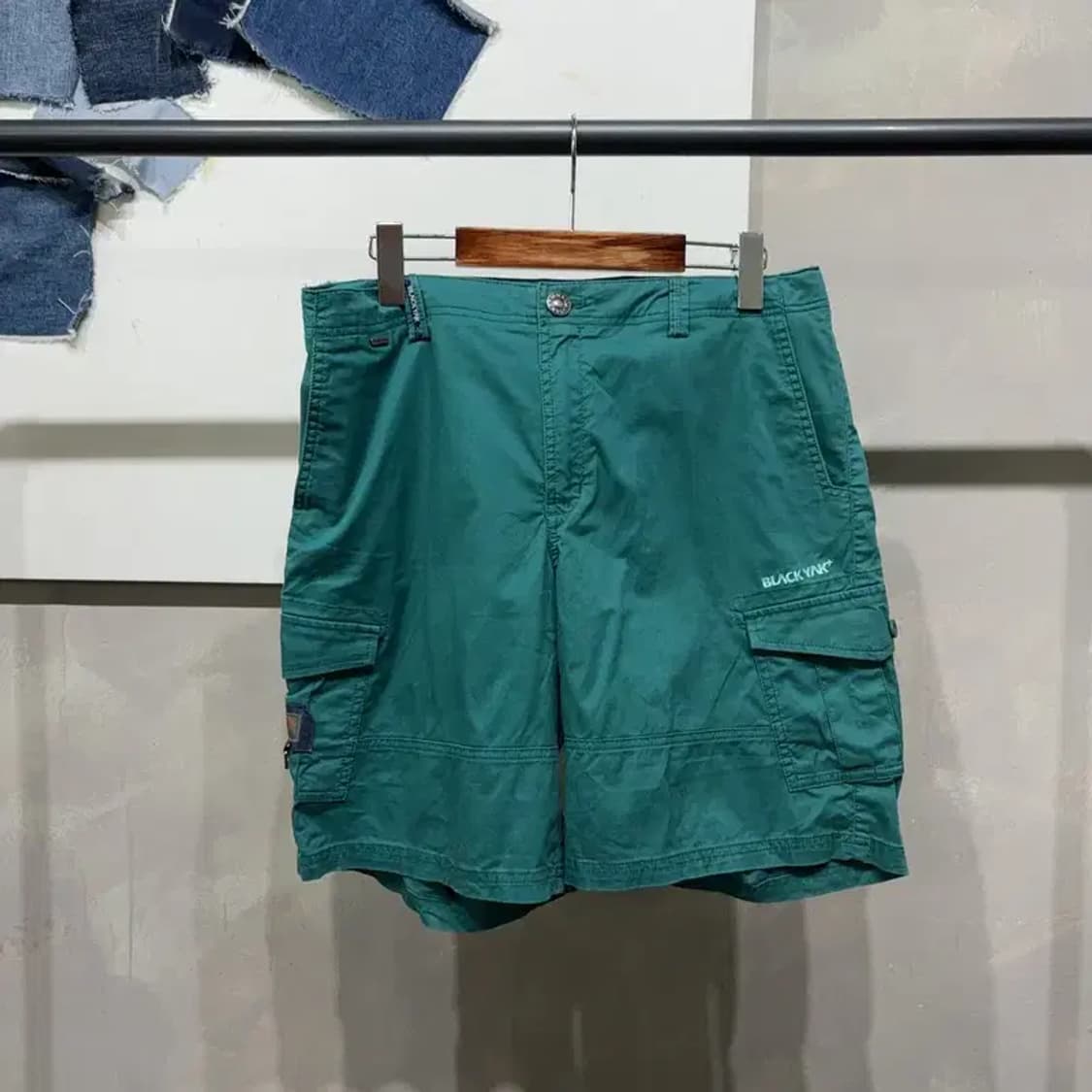 (33인치) 블랙야크 등산 아웃도어 면반바지 상품이미지1