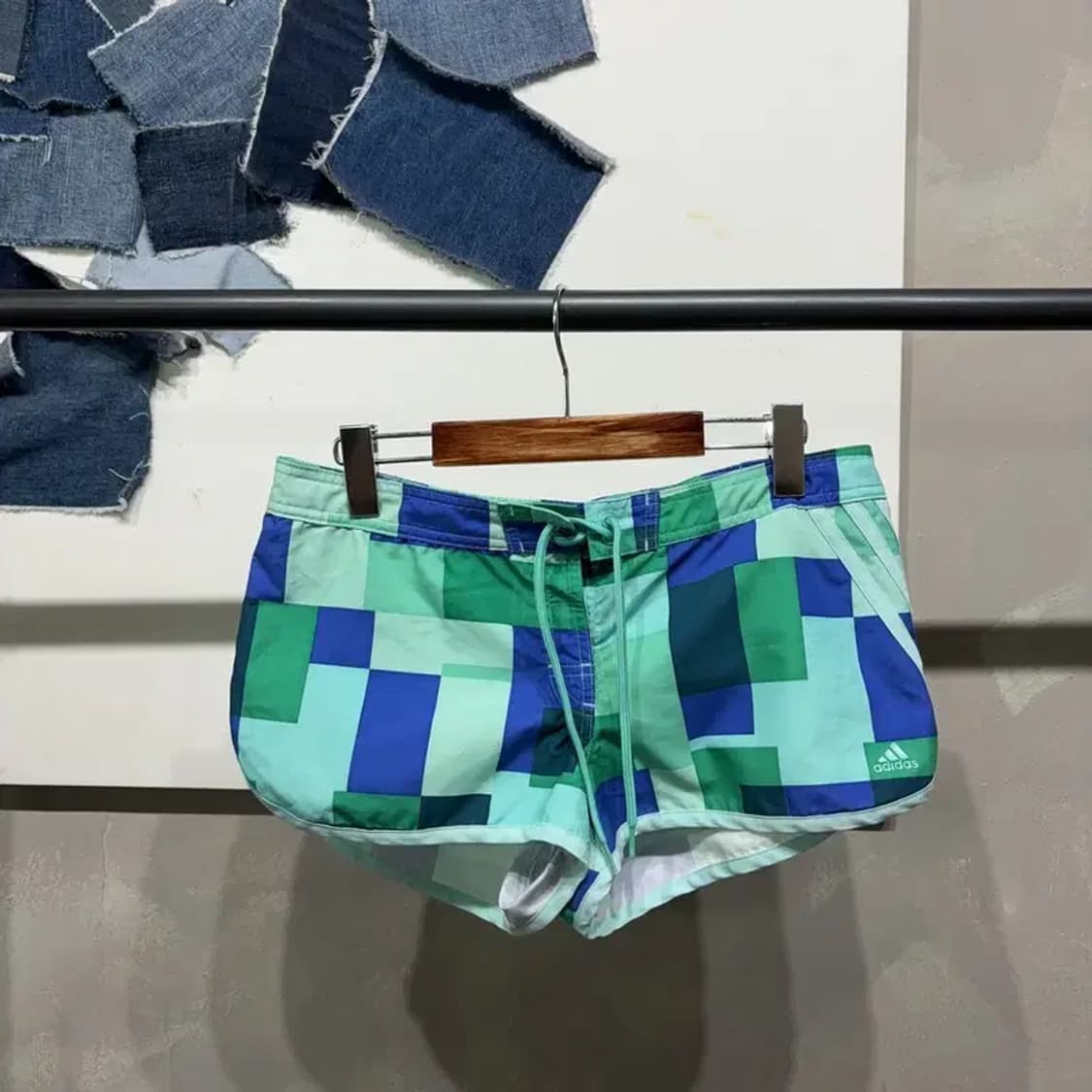 (30인치) 아디다스 여성 패턴 스윔숏팬츠 반바지 상품이미지1