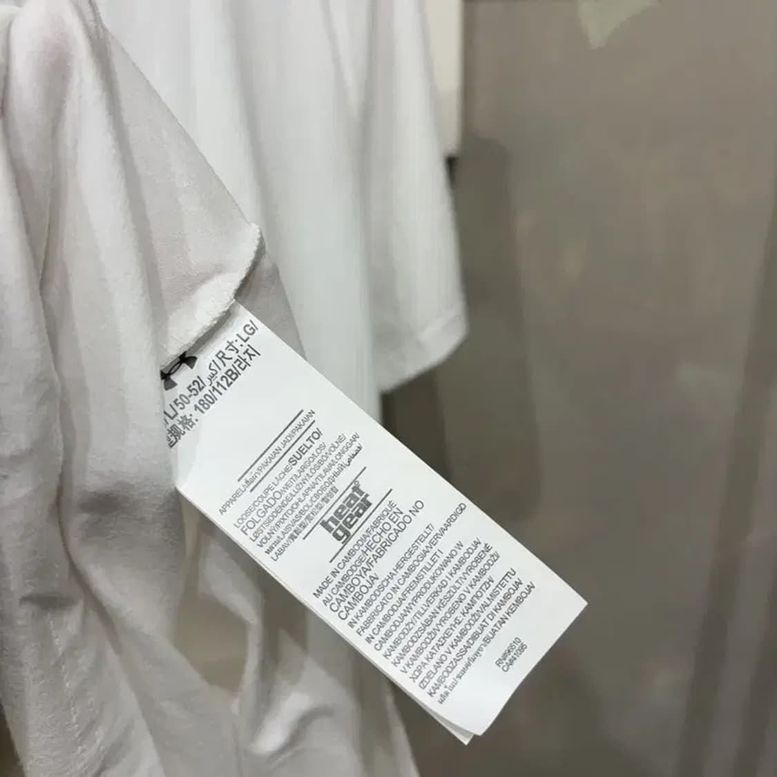 (105) 언더아머 헬스 운동 프린팅 반팔 티 상품이미지5