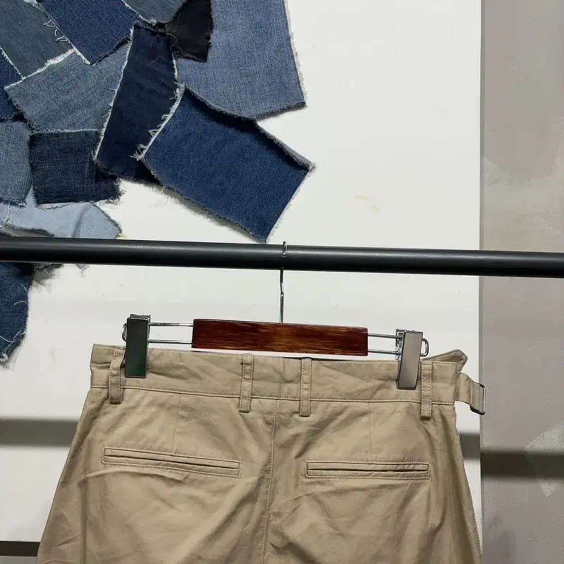 (28인치) 무신사스탠다드 투턱 구르카팬츠 바지 상품이미지4