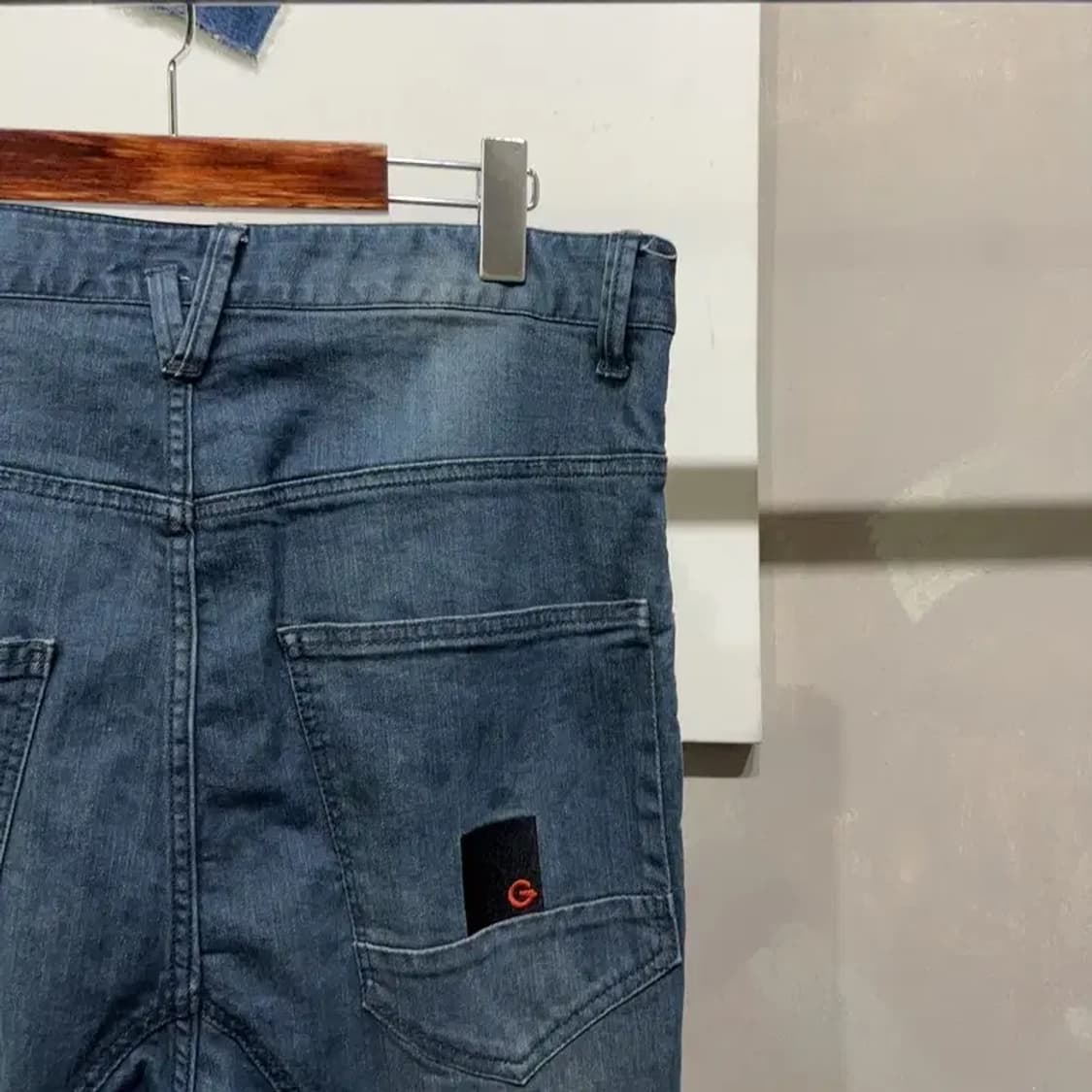 (30인치) 게스 캐주얼 스판 워싱 청바지 데님팬츠 상품이미지4