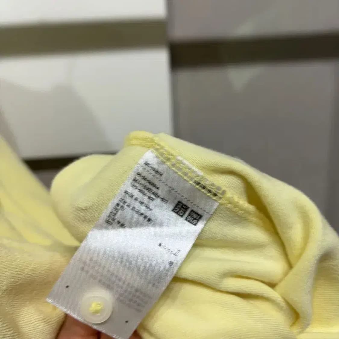 (95) 유니클로 X 마이클바스티안 캐주얼 테리 반팔 카라티 상품이미지5
