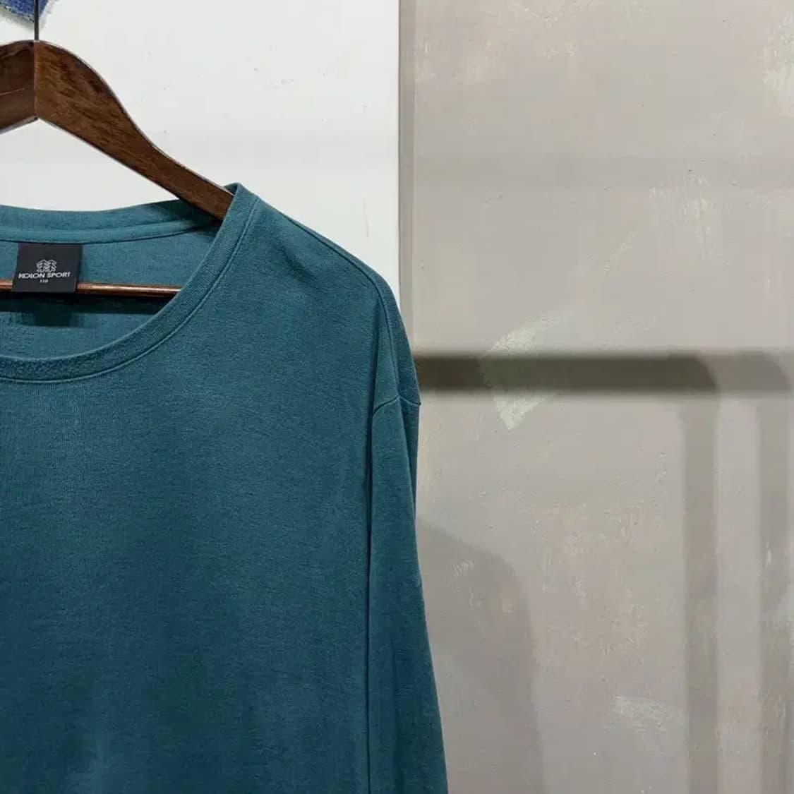 (110) 코오롱스포츠 등산 아웃도어 벨벳 긴팔 티 상품이미지3
