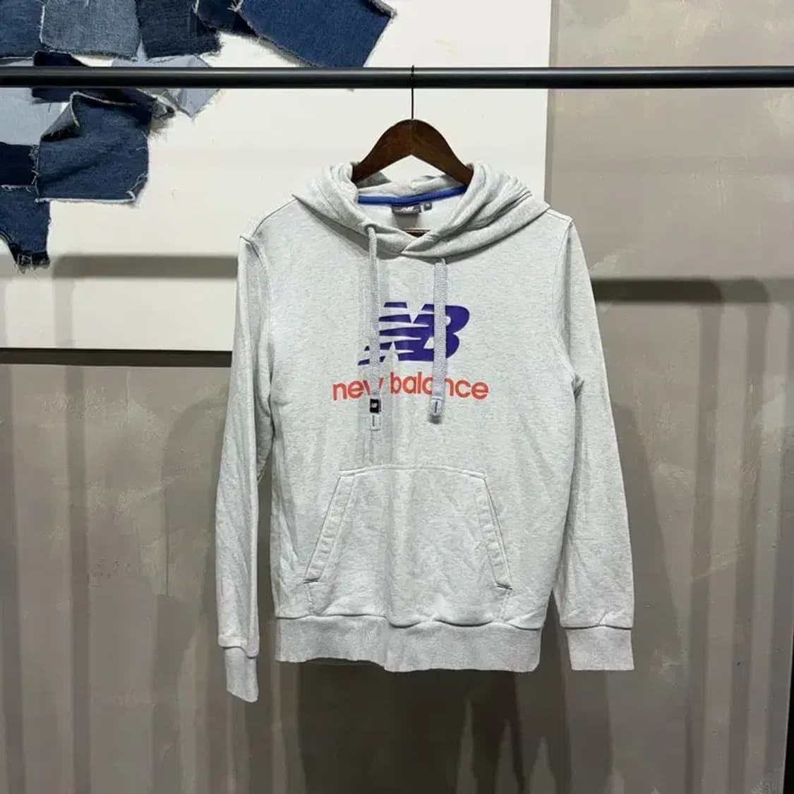 (95) 뉴발란스 캐주얼 스트릿 프린팅 후드티 상품이미지1