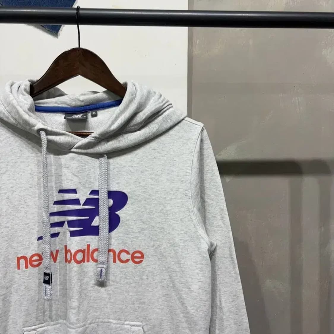 (95) 뉴발란스 캐주얼 스트릿 프린팅 후드티 상품이미지3