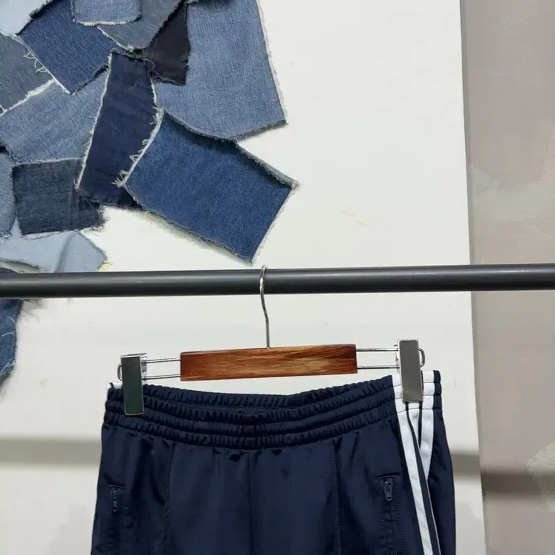 (27~29인치) 아디다스 여성 유로파 네이비 트레이닝팬츠 바지 상품이미지2