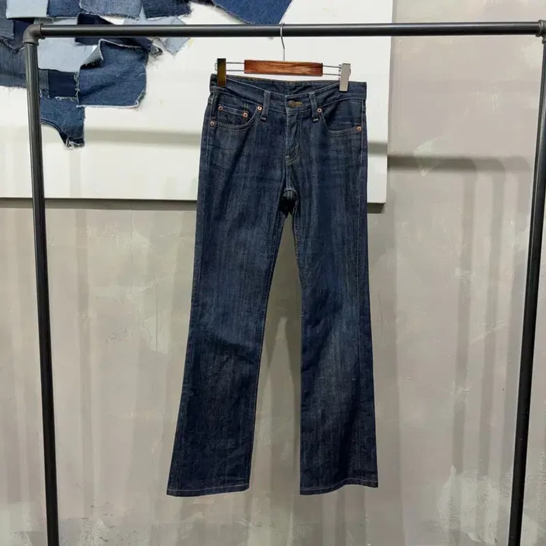(27인치) 리바이스 여성 캐주얼 생지 진청바지 데님팬츠 상품이미지1
