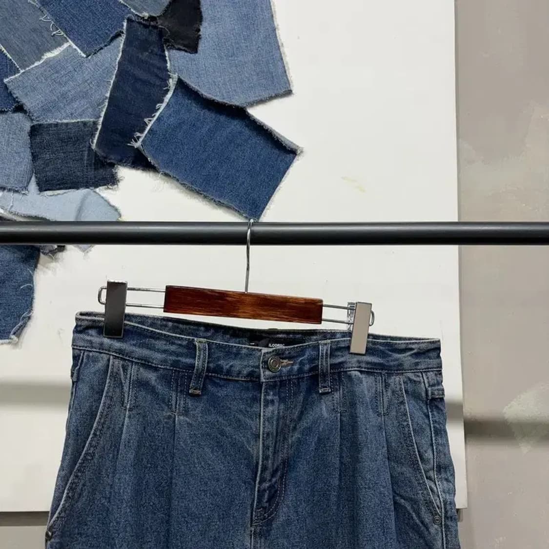 (32인치) 일꼬르소 캐주얼 투턱 청바지 데님팬츠 상품이미지2