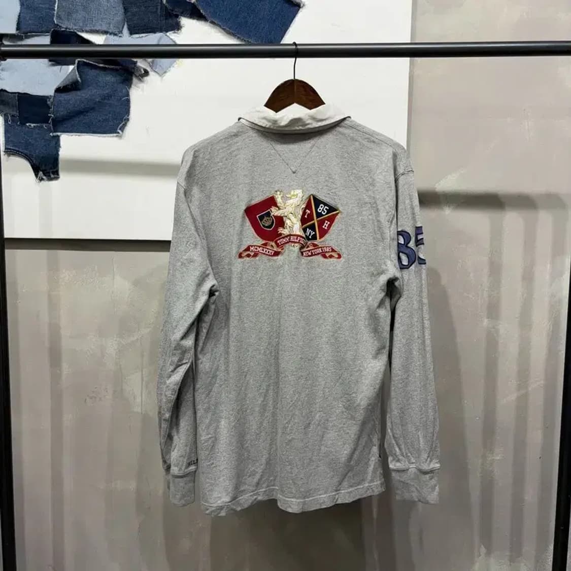 (105) 타미힐피거 캐주얼 자수 긴팔 카라티 상품이미지4