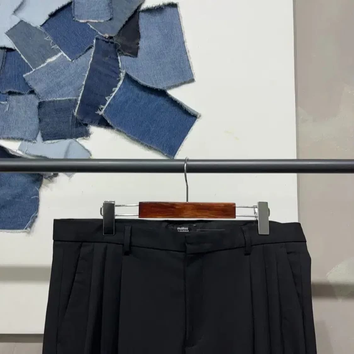 (36인치) 무신사스탠다드 캐주얼 턱 슬랙스 바지 팬츠 상품이미지2