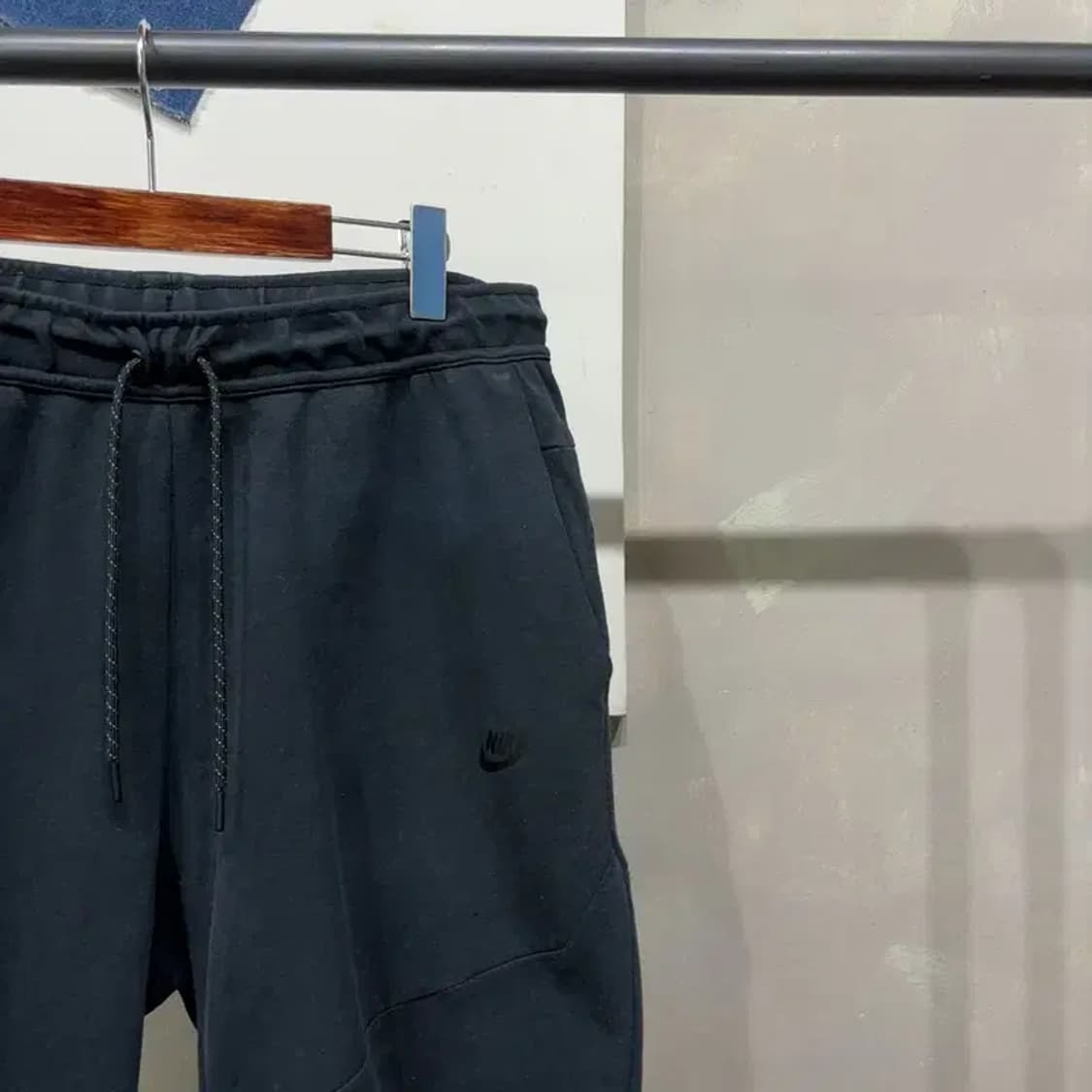 (34~36인치) 나이키 테크팩 밴딩 조거팬츠 운동바지 상품이미지3
