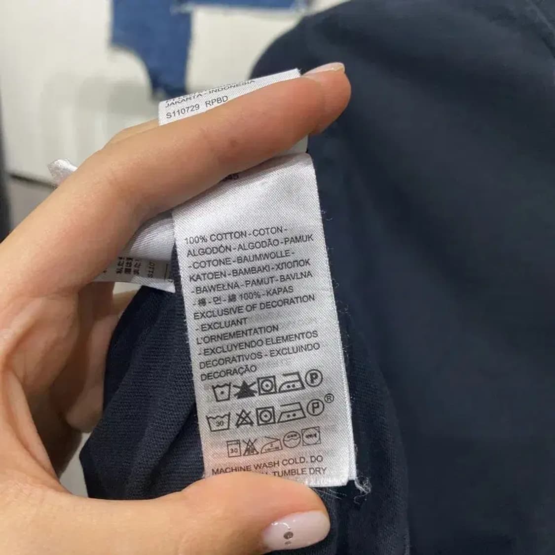 (90) 리바이스 여성 캐주얼 자수 블랙 반팔 티 상품이미지5