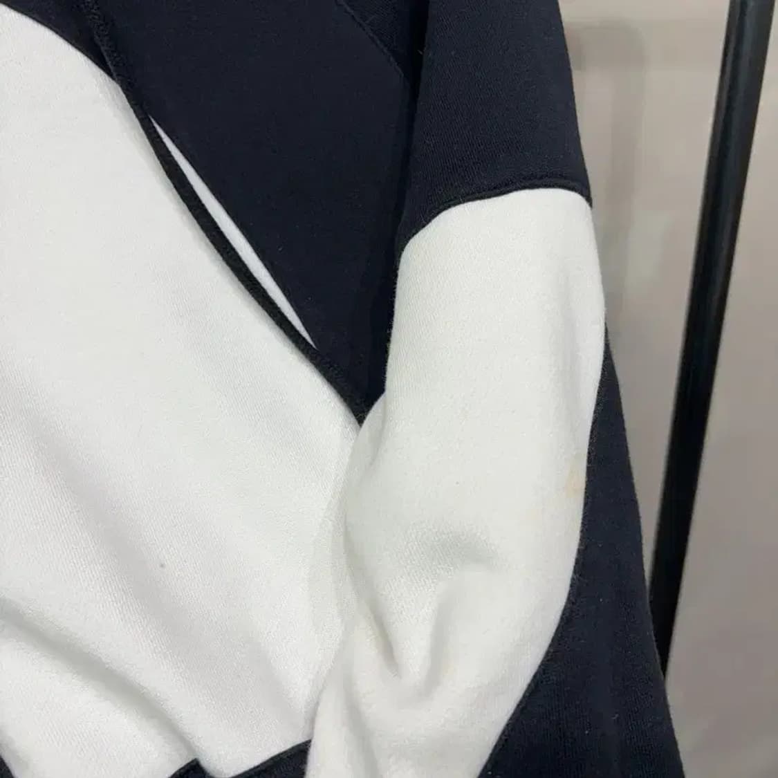 (105) 아디다스 캐주얼 스트릿 빅로고 후드티 상품이미지6