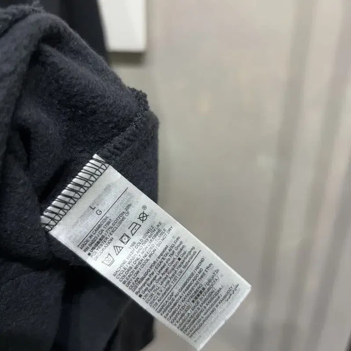 (105) GAP 갭 캐주얼 약기모 네이비 자수 후드티 상품이미지5