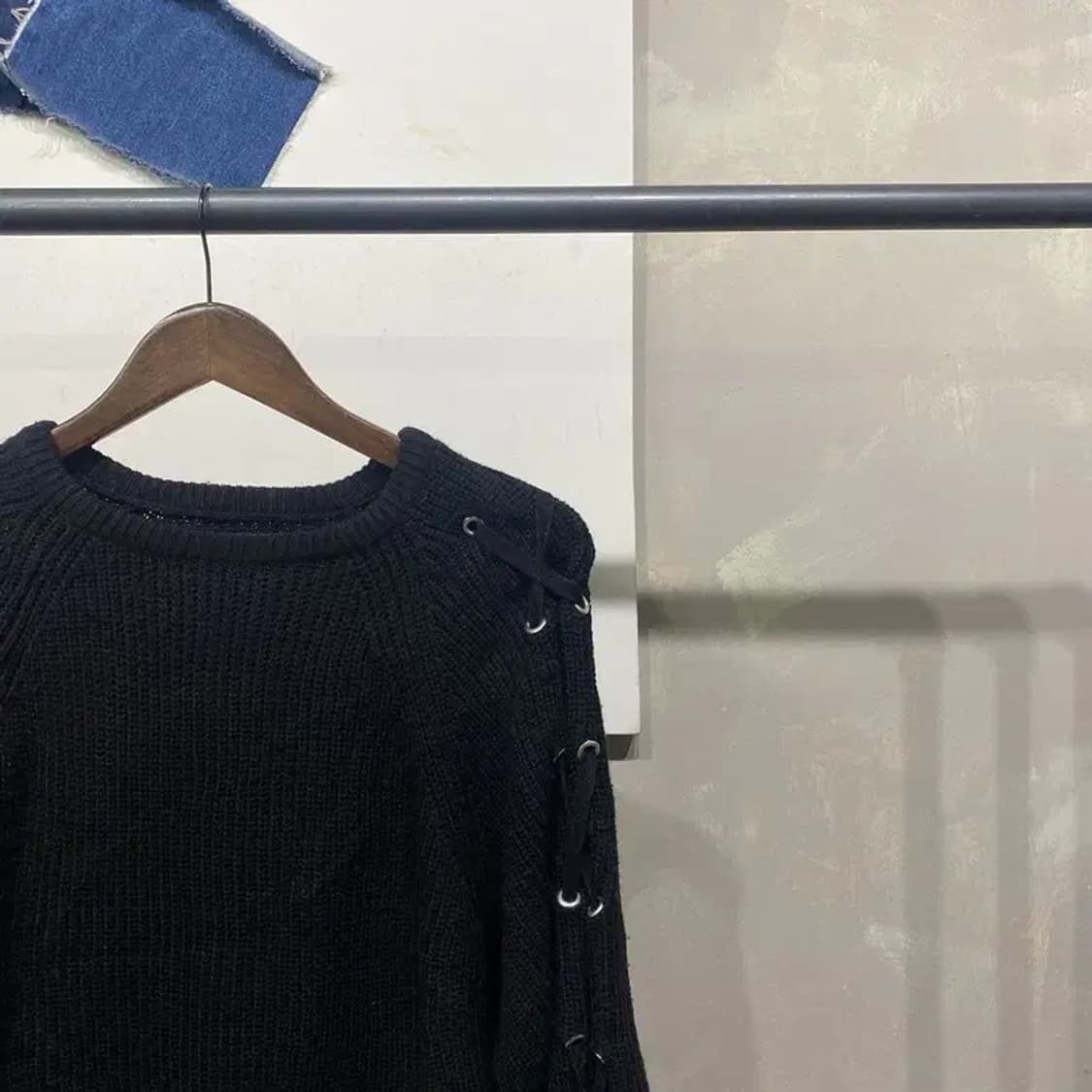 (105) 자라 ZARA 캐주얼 아일렛 니트 상품이미지3