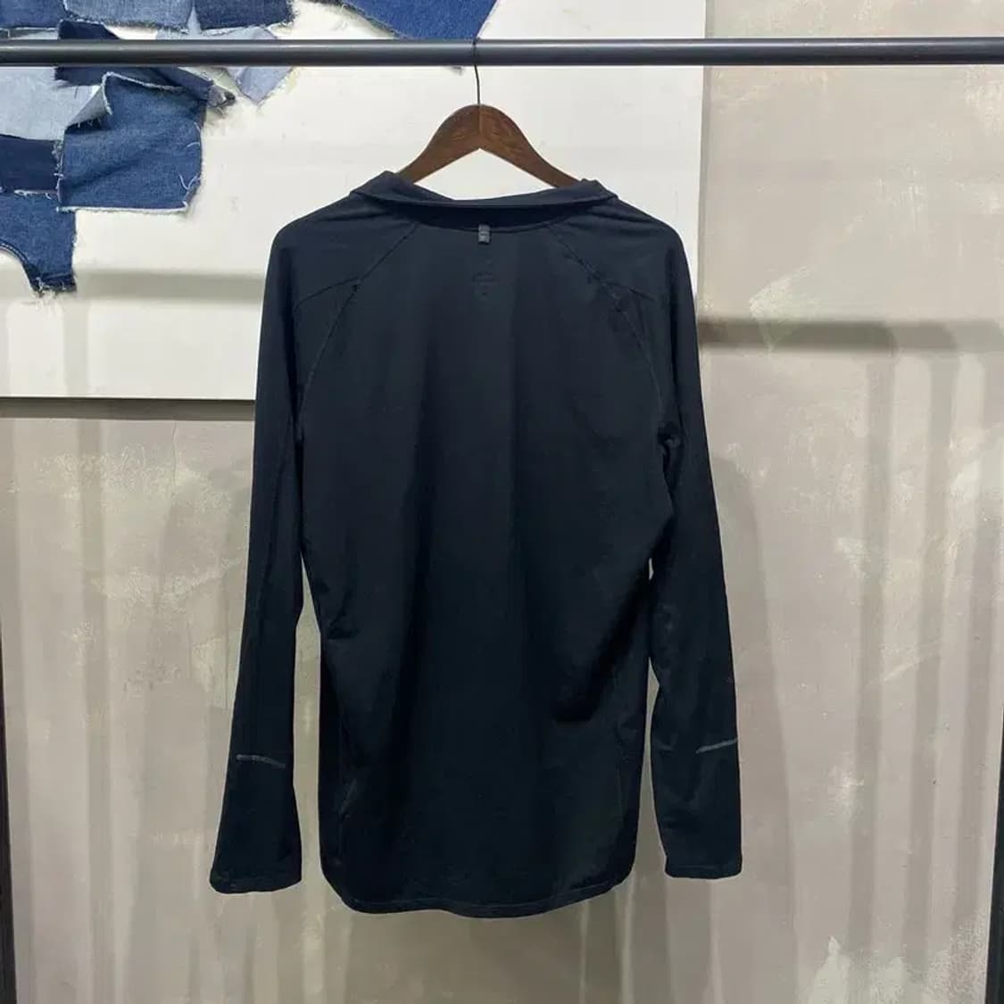 (105) 나이키 런닝 스포츠기능성 반집업 긴팔 티 상품이미지4