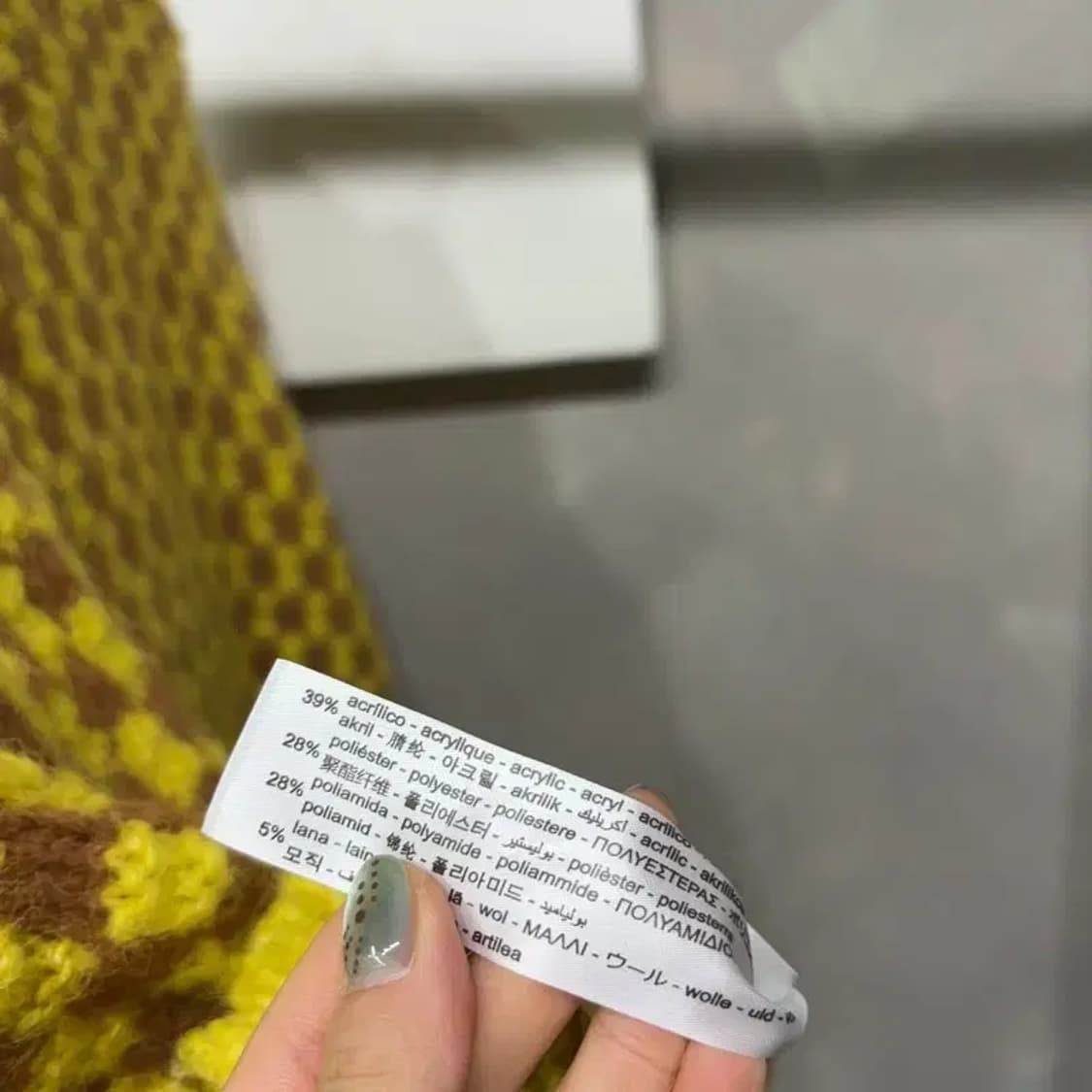 (95) 자라 ZARA 여성 캐주얼 패턴 니트 크롭 가디건 상품이미지5