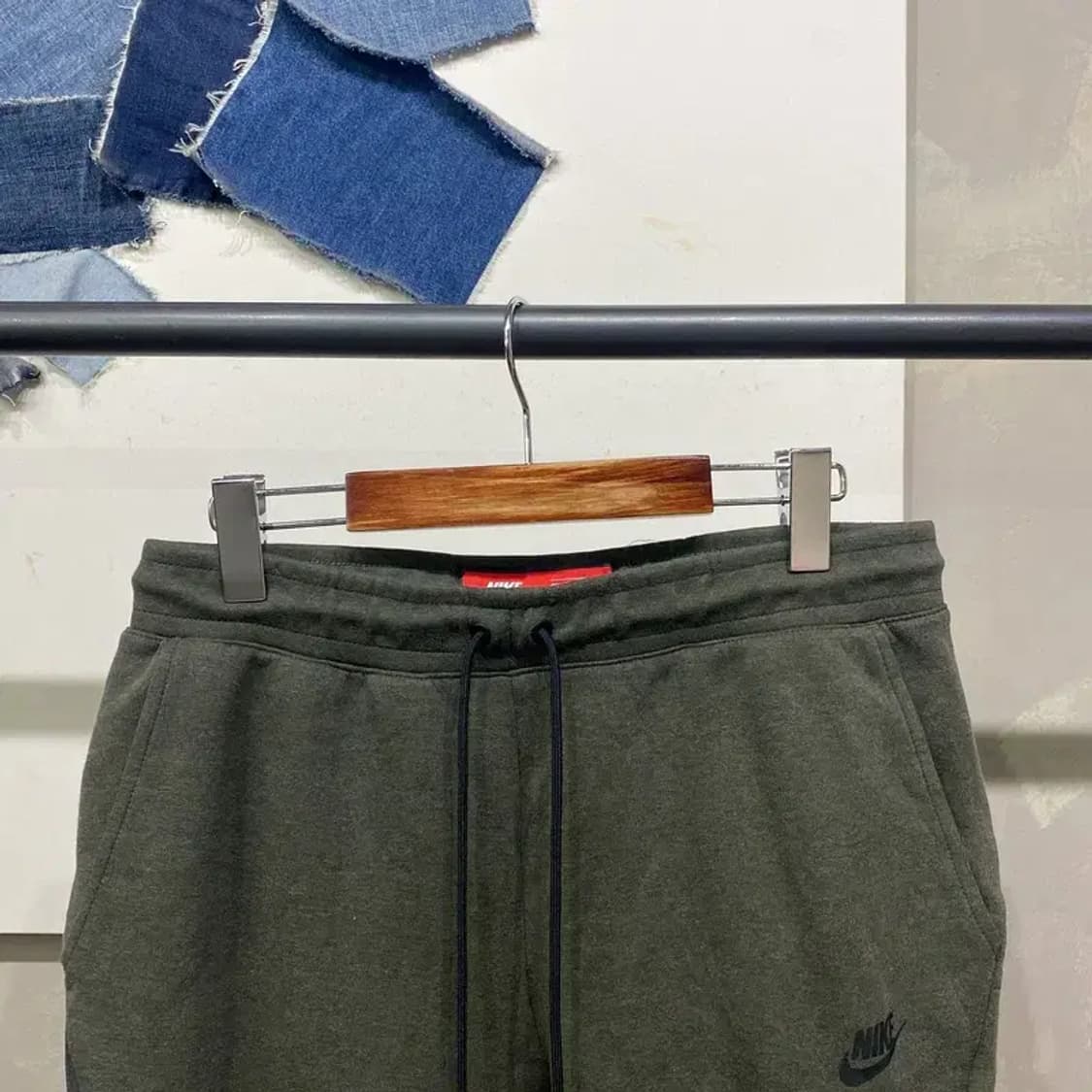 (30~32인치) 나이키 테크팩 카키 밴딩 운동바지 팬츠 상품이미지2