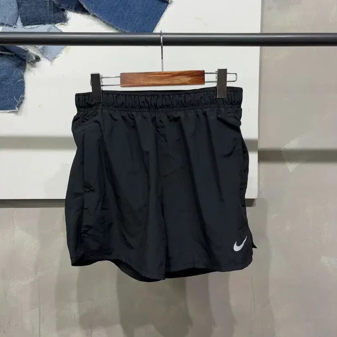 (28~30인치) 나이키 드라이핏 스포츠 운동 밴딩 반바지 상품이미지1