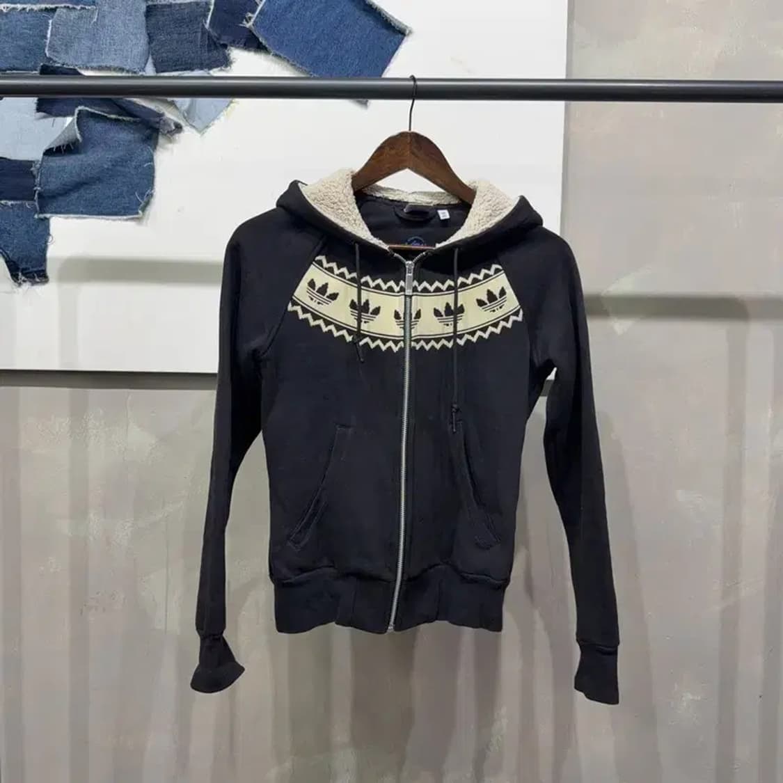 (85) 아디다스 여성 스트릿 X MAS 기모 양털 후드집업 자켓 상품이미지1