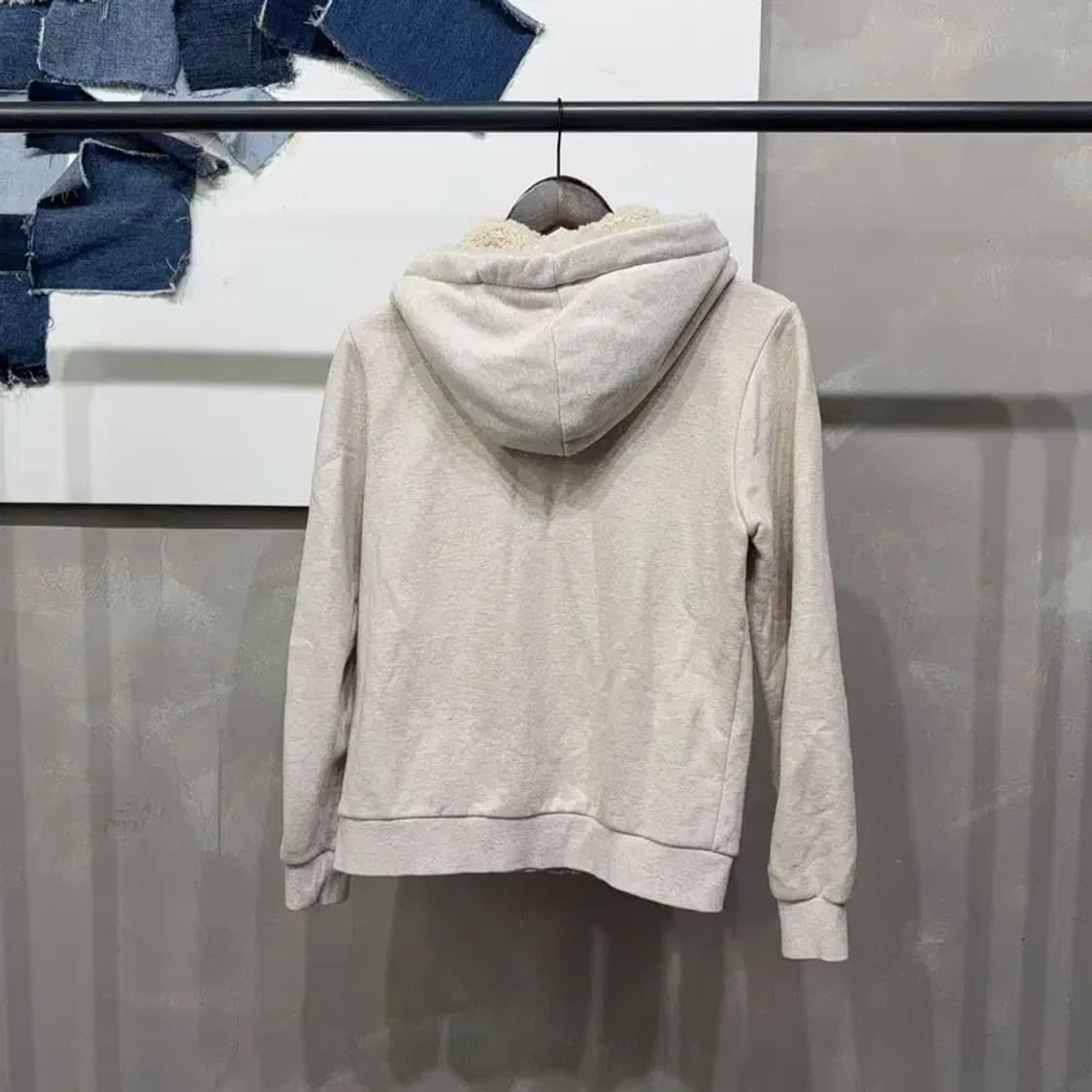 (90) 지프 여성 캐주얼 기모 자수 양털 후드집업 자켓 상품이미지4