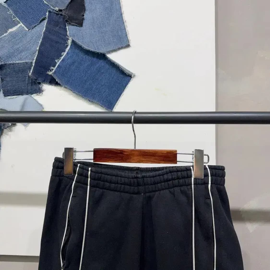 (26~28인치) 아디다스 여성 스트릿 기모 밴딩 조거팬츠 운동바지 상품이미지2