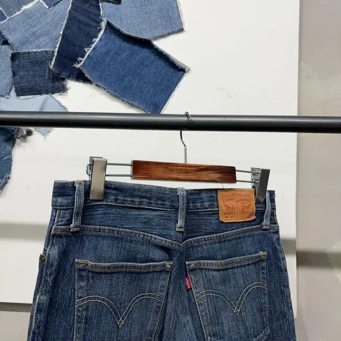 (26인치) 리바이스 501 여성 캐주얼 데님팬츠 청바지 상품이미지4