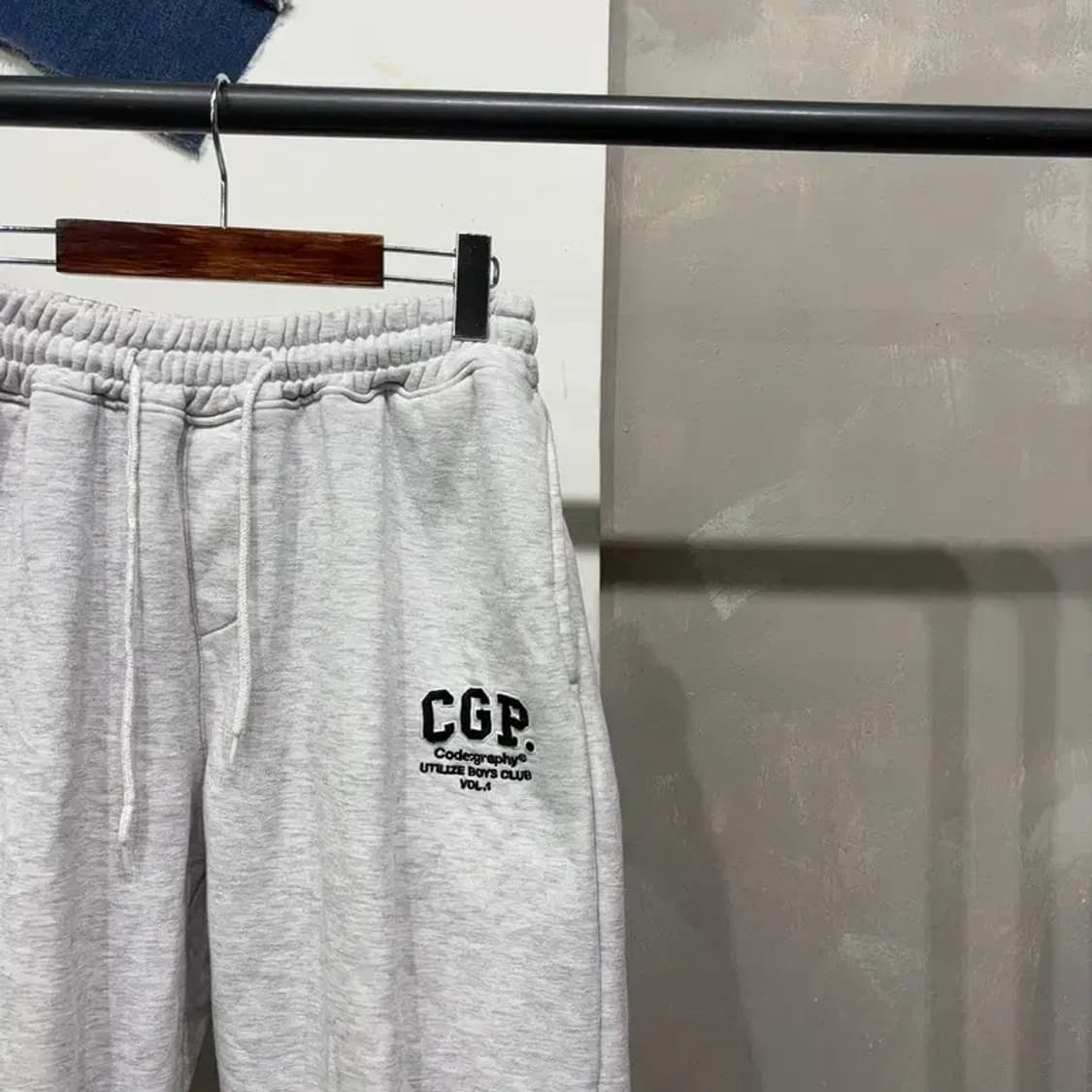 (28~30인치) 코드그라피 캐주얼 스트릿 밴딩 기모 조거팬츠 운동바지 상품이미지3