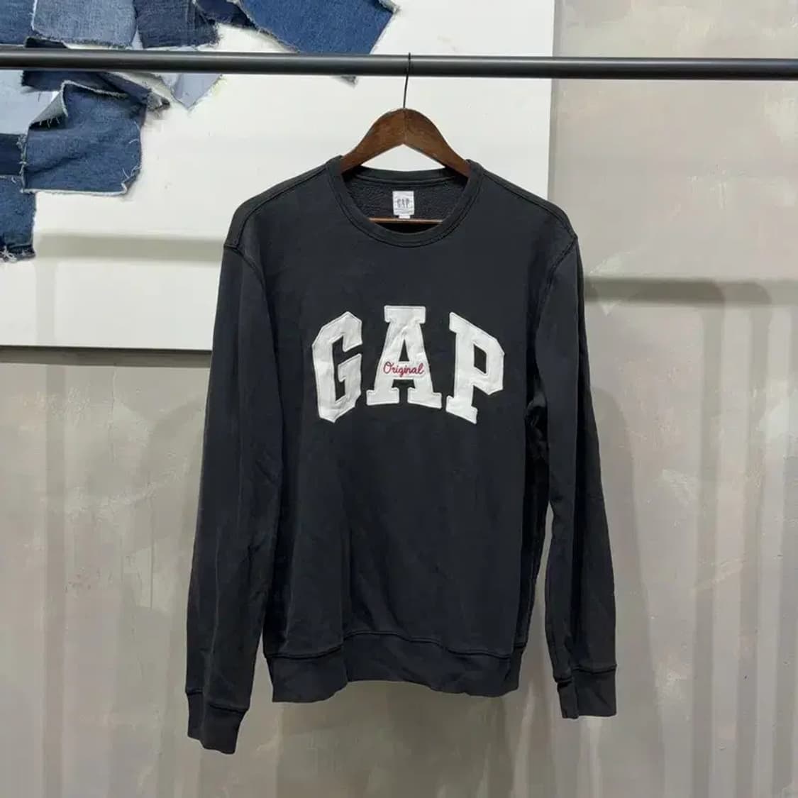 (95) GAP 갭 캐주얼 자수 기모 맨투맨 긴팔티 상품이미지1