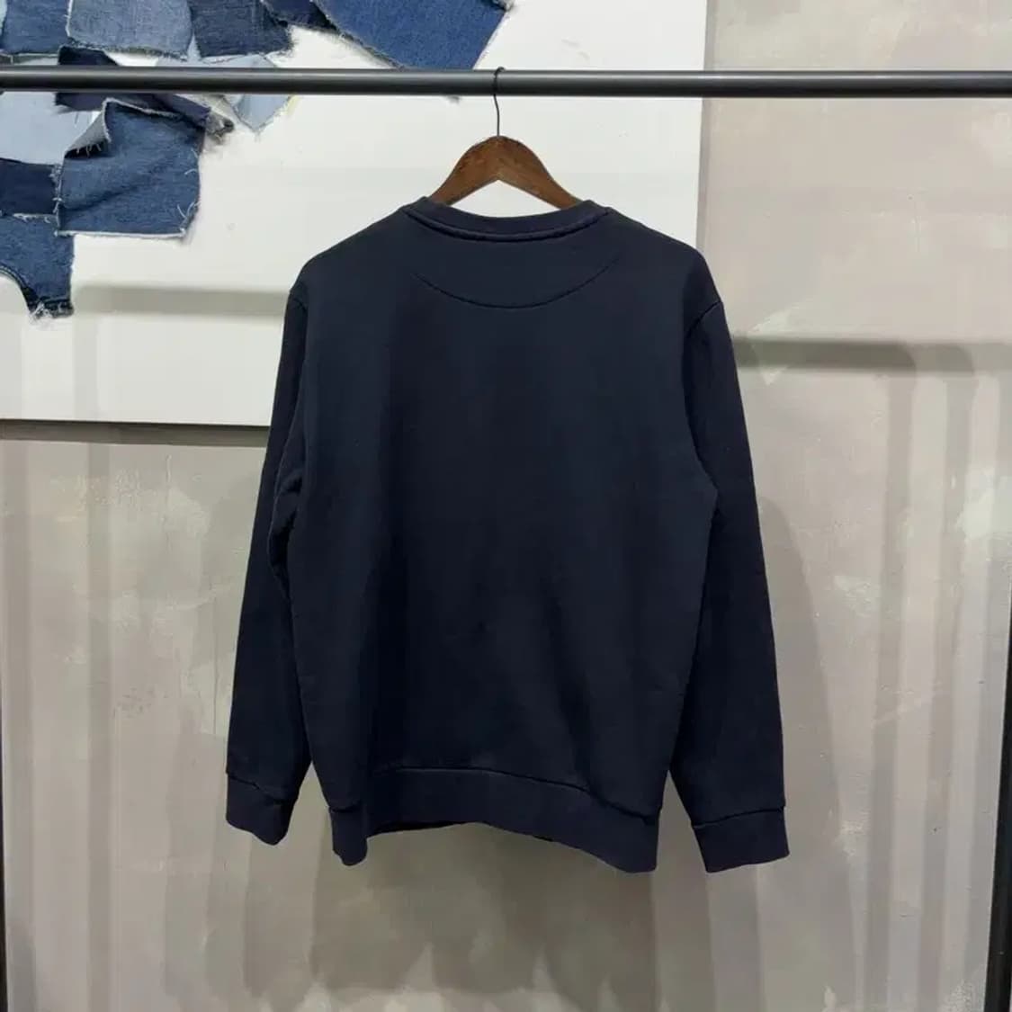 (100) 게스 캐주얼 기모 맨투맨 긴팔티 상품이미지4