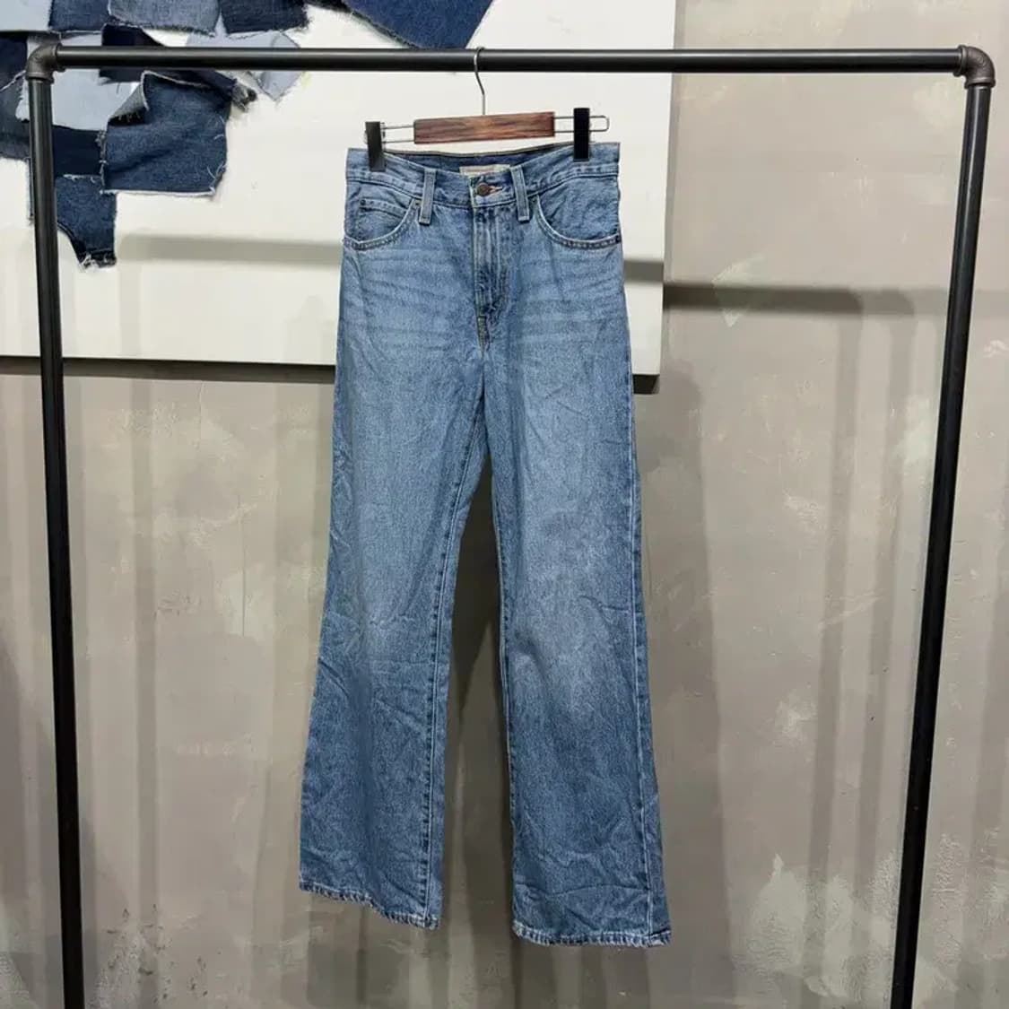 (24인치) 리바이스 여성 BAGGY 부츠컷 청바지 데님팬츠 상품이미지1