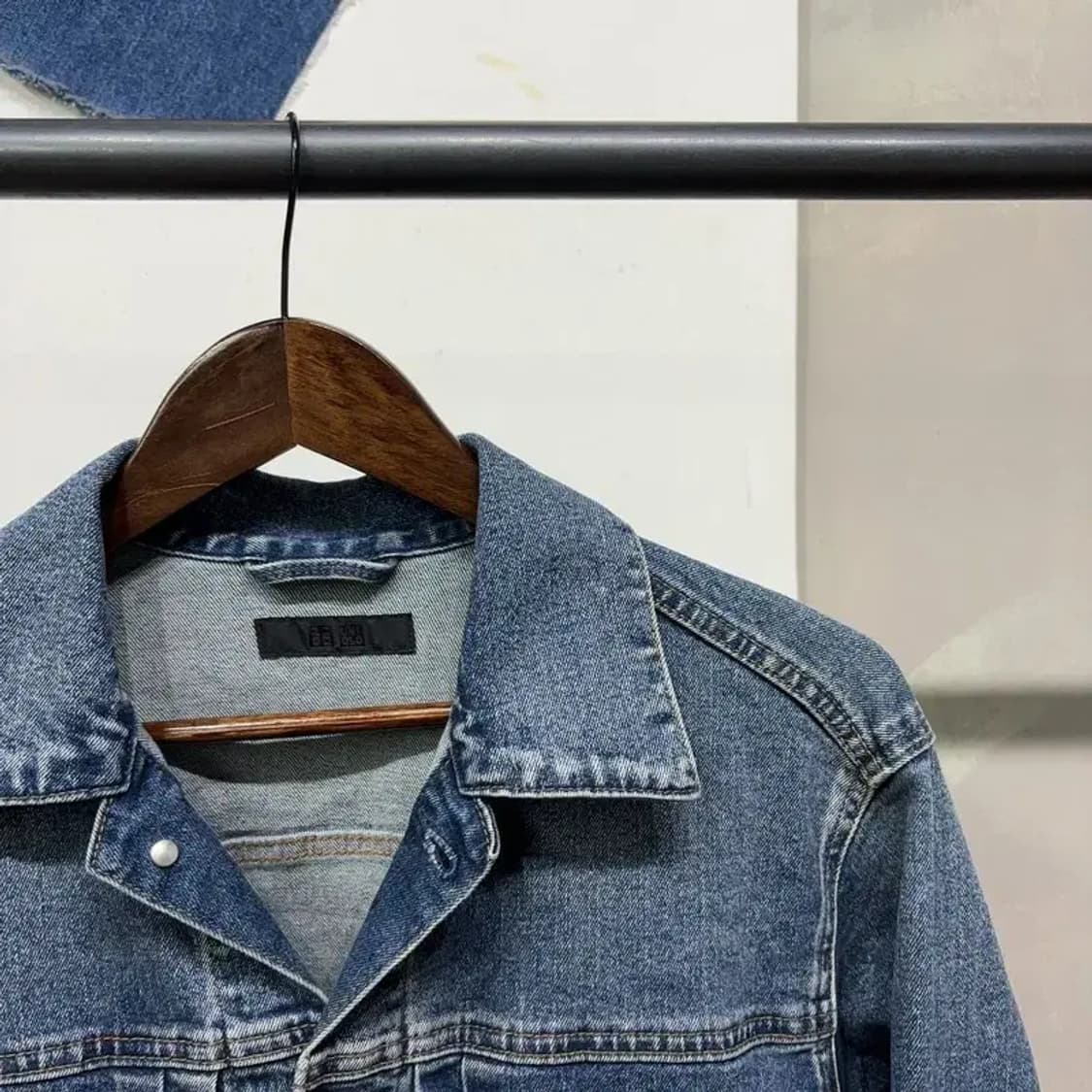 (95) 유니클로 스트릿 데님 트러커 청자켓 상품이미지3