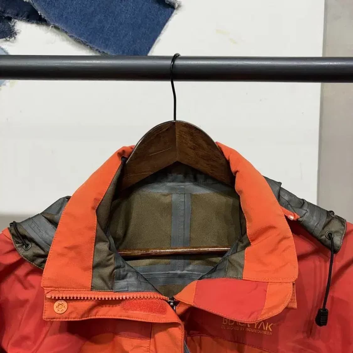 (90) 블랙야크 여성 등산 아웃도어 고어텍스 바람막이 자켓 상품이미지2