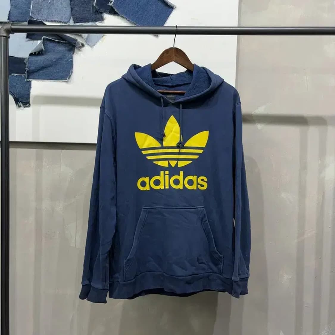 (105) 아디다스 올드스쿨 불꽃로고 프린팅 기모 후드티 상품이미지1
