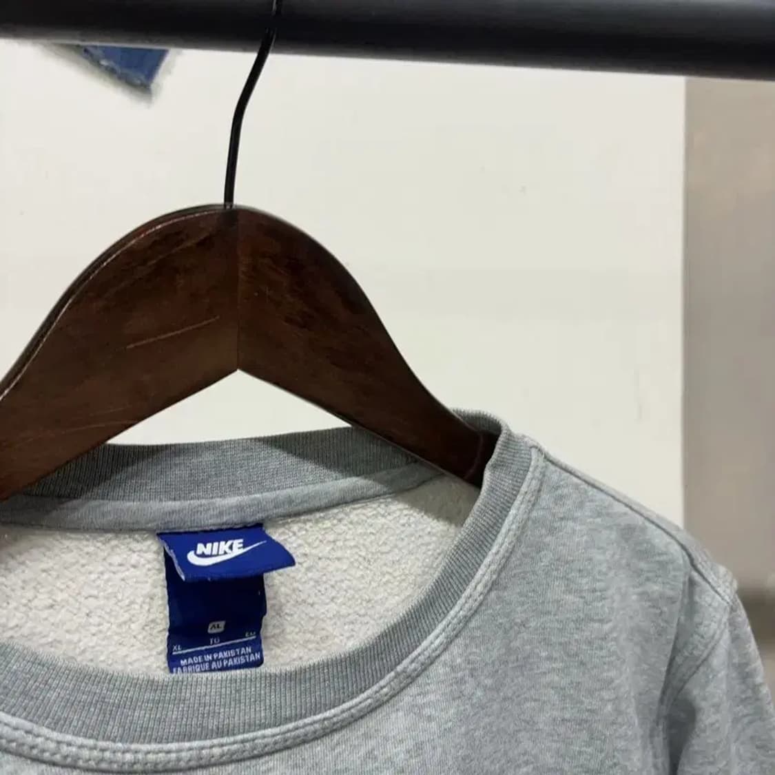 (100) 나이키 캐주얼 스트릿 기모 맨투맨 긴팔티 상품이미지2