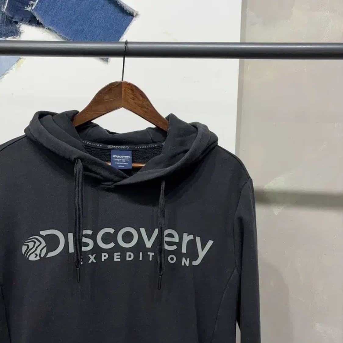(95) 디스커버리 캐주얼 아웃도어 기모 자수 후드티 상품이미지3