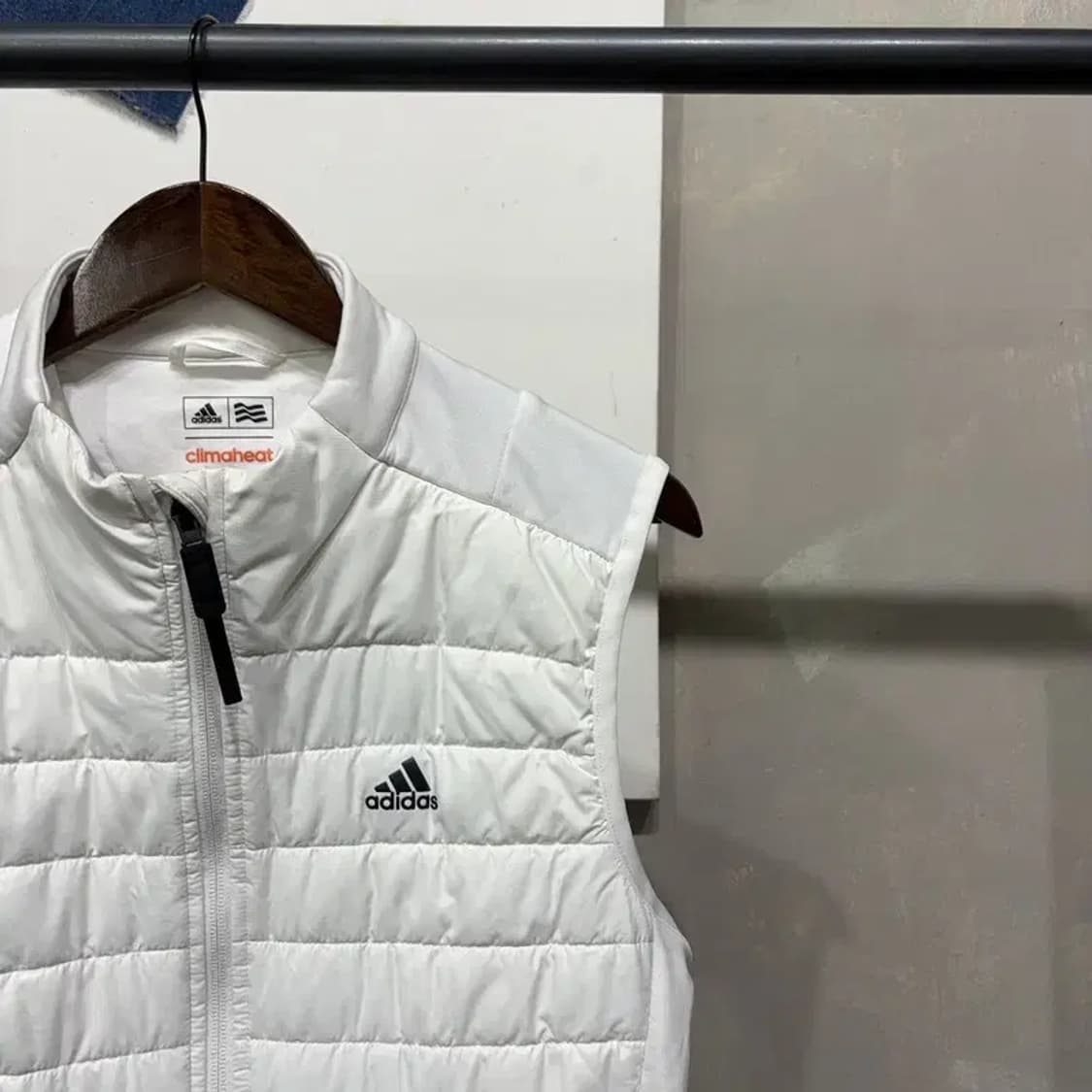 (95) 아디다스 골프 기모 경량 패딩조끼 상품이미지3