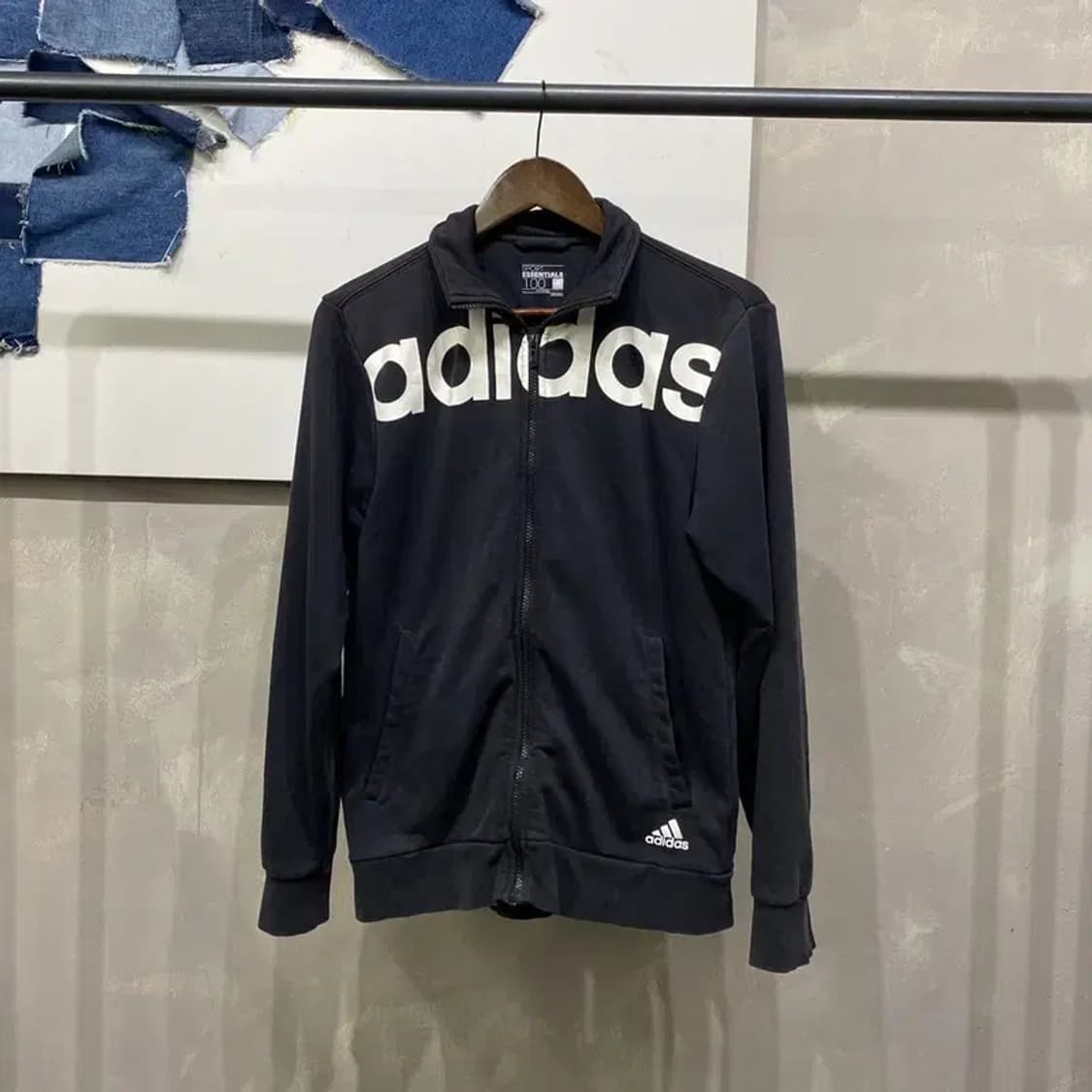 (100) 아디다스 스트릿 스포츠 빅로고 프린팅 집업 자켓 상품이미지1